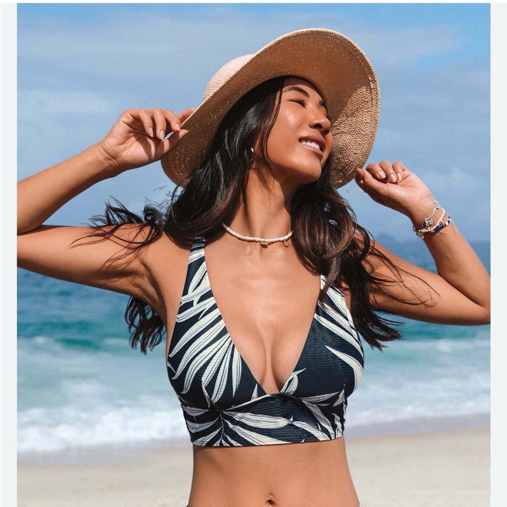 Cupshe palm leaf print bikini top